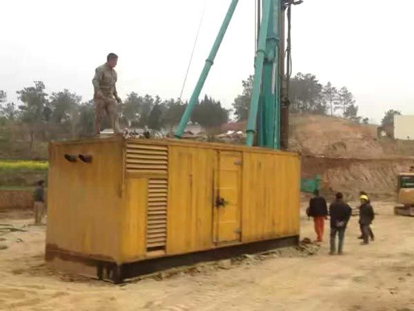 舞阳如何判断水冷式机油散热器密封件是否需要更换?